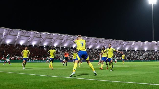 Selebrasi gol Cristiano Ronaldo usai merobek gawang Al Ettifaq. (Foto: Getty Images/Yasser Bakhsh)