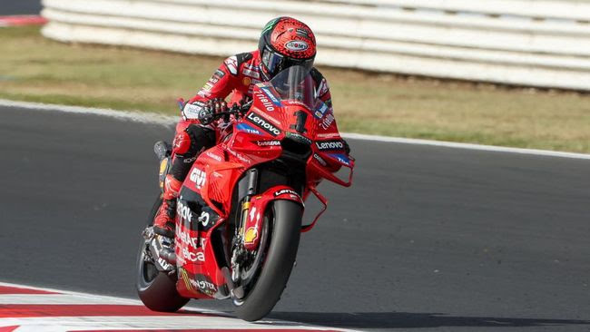 Francesco Bagnaia tercepat di Practice MotoGP Emilia Romagna 2024. (Foto: Icon Sportswire via Getty Images/Icon Sportswire)