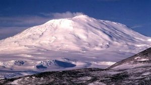 Fenomena Unik Erebus, Gunung Berapi Antartika yang Muntahkan Emas Setiap Hari