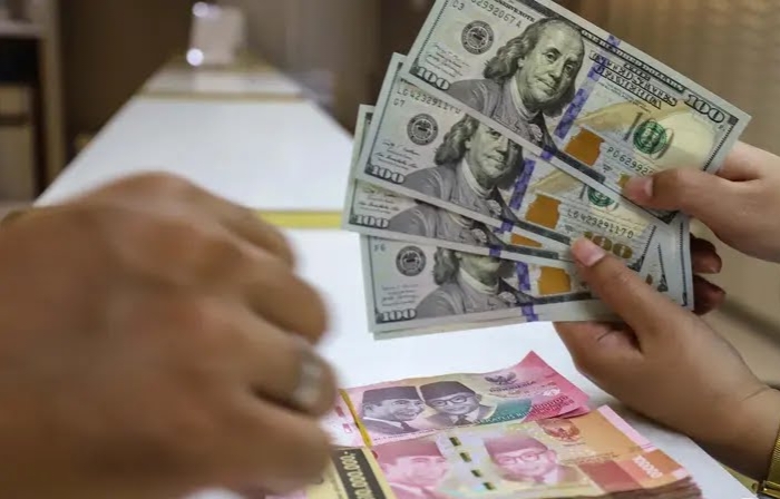 Ilustrasi rupiah terdampak ketegangan geopolitik Timur Tengah. (Foto : Liputan6)