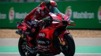 Kualifikasi MotoGP Thailand 2024 : Marquez Jatuh, Bagnaia Tak Terbendung