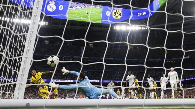 Usai bantai Dortmund 5-2, Courtois akui Real Madrid buruk di babak pertama. (Foto : Reuters)