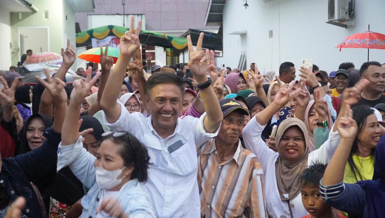 Suasana kampanye pasangan Amin yang digelar di Kecamatan Kabila, Kecamatan Bone Bolango pada Minggu (10/11/2024). (Foto : Tim Pemenangan)