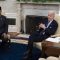 Suasana pertemuan Prabowo dan Biden di Gedung Putih. (Foto : AP/Ben Curtis)