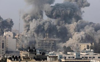Ilustrasi. Serangan Udara Israel ke Gaza Kembali Renggut 10 Nyawa, Termasuk 7 Anak.(Foto :REUTERS/SALEH SALEM)