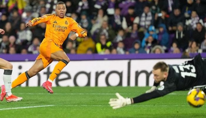 Mbappe Hat-trick di Laga Valladolid Vs Madrid