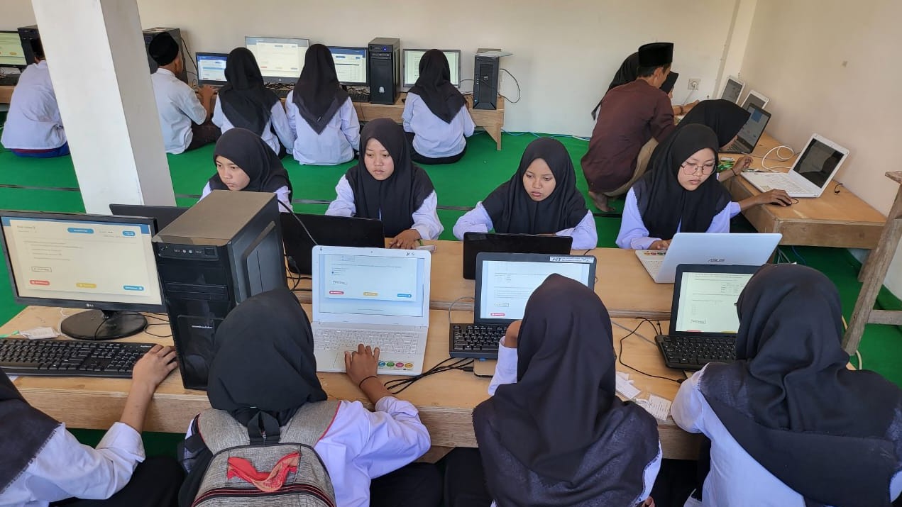Ilustrasi Ujian Santri. (Foto : kemenag.go.id)