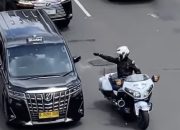 Viral Patwal Tunjuk Taksi Alphard, Dirlantas Polda Metro Jaya Minta Maaf