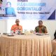 Rudy Salahuddin saat memaparkan capaian kinerja Pemprov Gorontalo pada Gathering Media di rumah jabatan gubernur beberapa waktu lalu. (Foto : Diskominfotik)