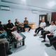 Suasana pertemuan Pengurus JMSI Gorontalo dengan Dinas Kominfo Kabupaten Gorontalo pada Rabu (8/1/2025). (Foto : Penagar.id)