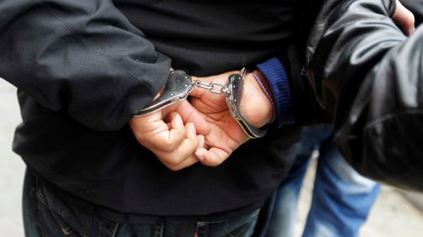 Ilustrasi. Pelaku Spesialis Pembongkaran Sekolah di Gorontalo Diamankan Polisi. (Foto : Shutterstock)