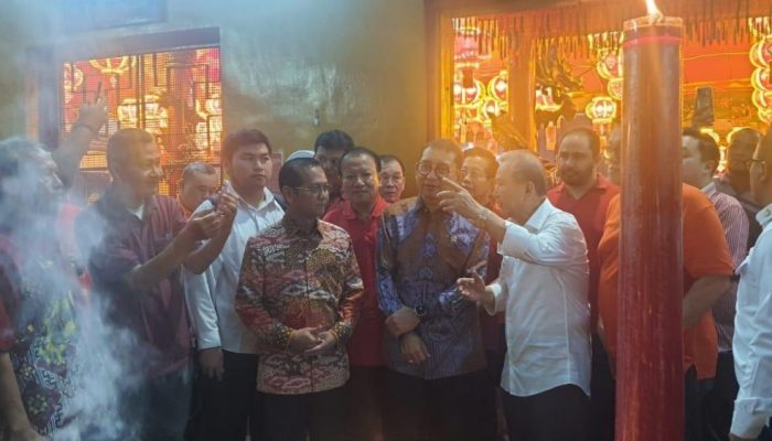 Hadiri Cap Go Meh, Menteri Kebudayaan Sebut Tradisi Ini Gerakkan Ekonomi dan Budaya