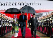 Prabowo Sambut Kedatangan Erdogan di Jakarta, Bahas Kerjasama Strategis