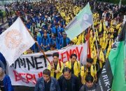 Tagar “IndonesiaGelap” dan Tuntutan dalam Aksi Demonstrasi