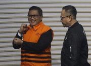 Sekjen PDIP Hasto Kristiyanto Resmi Ditahan KPK!