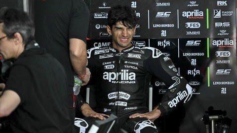 Jorge Martin harus menjalani operasi usai kecelakaan horor di tes MotoGP Sepang 2025. (Foto : AFP/MOHD RASFAN)