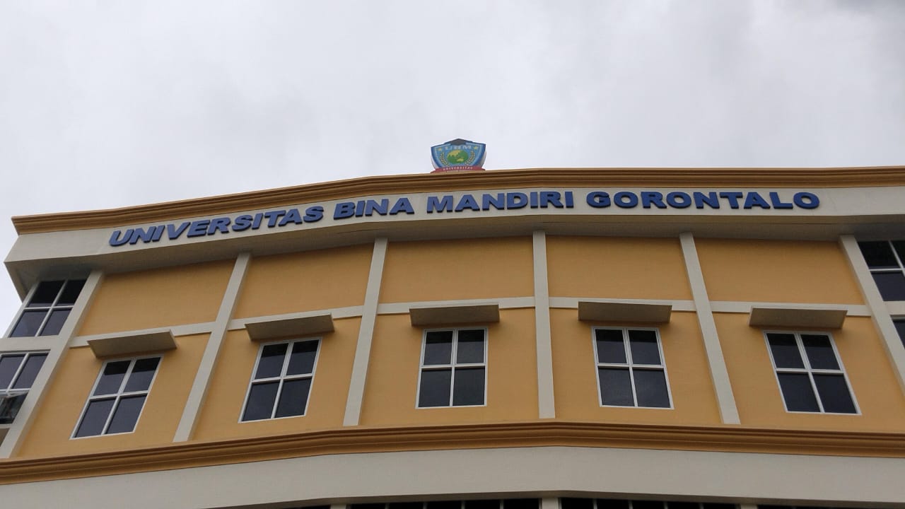 Gedung Universitas Bina Mandiri (UBM) Gorontalo. (Foto : Penagar.id/ Sucipto Mokodompis)