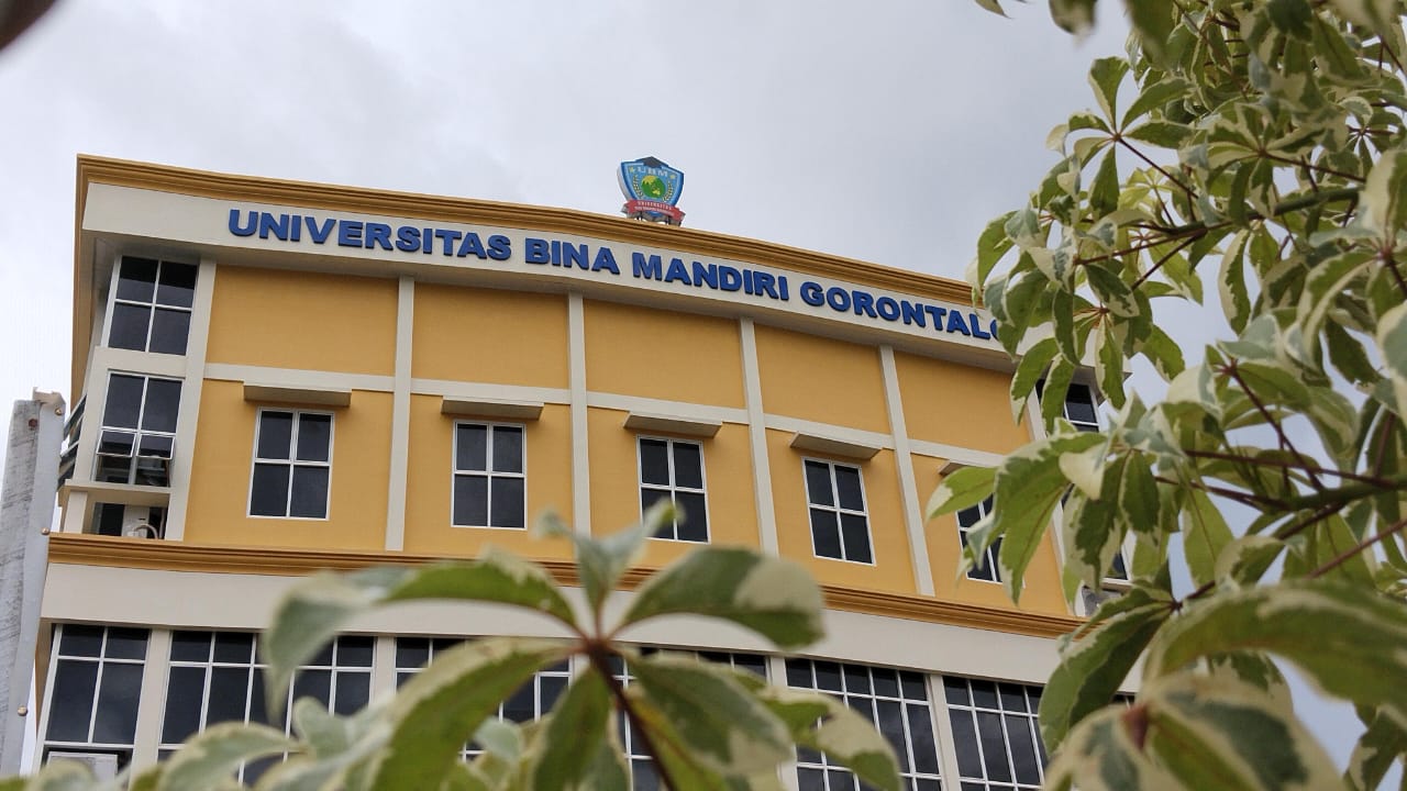 Gedung Universitas Bina Mandiri (UBM) Gorontalo. (Foto : Penagar.id/ Sucipto Mokodompis)