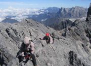 Kronologi Pendakian Carstensz yang Berujung Meninggalnya 2 Pendaki