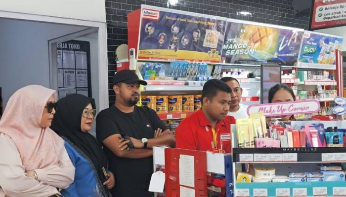 Sidak Produk Halal, Komisi IV Deprov Minta Retail Perkuat Edukasi Karyawan
