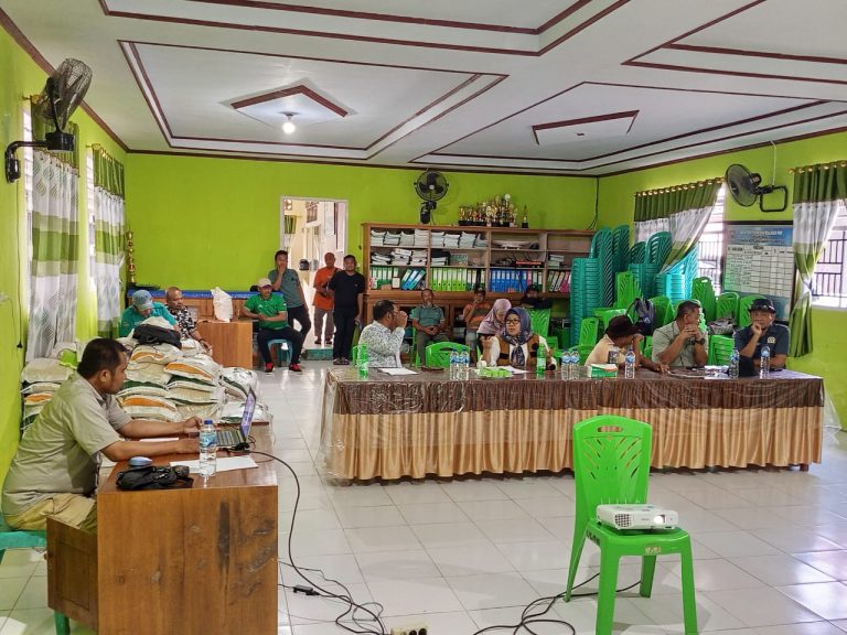 Pansus Pertambangan DPRD Provinsi Gorontalo saat mengunjungi PT Lion Global Energi.(Foto : Dok. Humas DPRD)