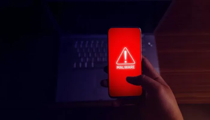 Ratusan Aplikasi Android Disusupi Malware, Peneliti : iOS Juga Rentan