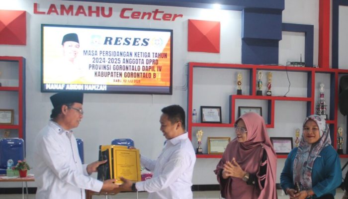 Manaf Hamzah Serap Aspirasi Warga Desa Lamahu
