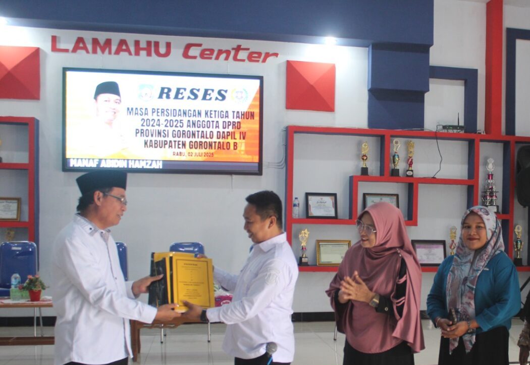 Ketua Fraksi PKS DPRD Provinsi Gorontalo, Manaf Abidin Hamzah. (Foto: Humas DPRD)
