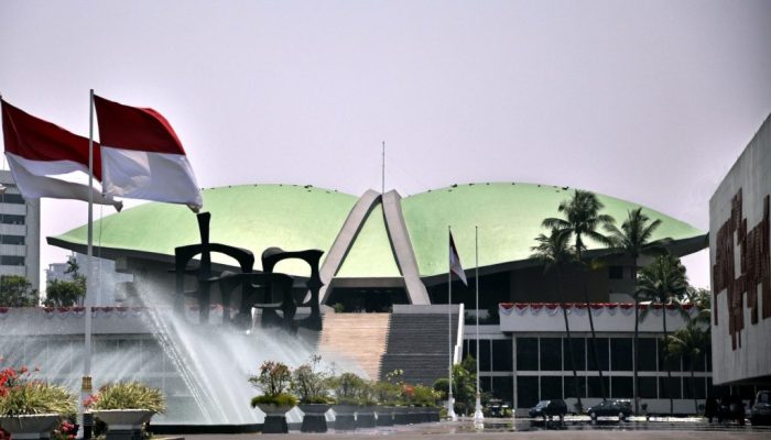 RUU Haji Masuk Tahap Lanjutan, DIM Diserahkan Pemerintah ke DPR