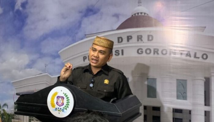 Klarifikasi Mustafa Yasin Terkait Dugaan Skandal Haji Bodong