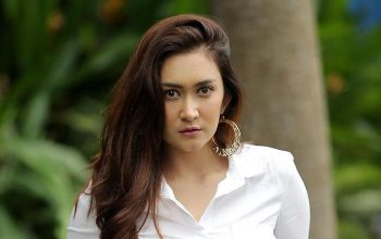 Profil Nafa Urbach, Dari Dunia Hiburan ke Politik hingga Dinonaktifkan NasDem