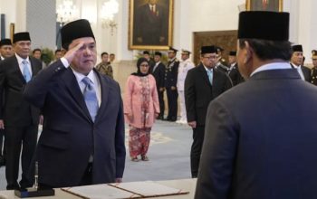 Erick Thohir saat dilantik jadi Menpora RI. (Foto : Dok. Sekpres)