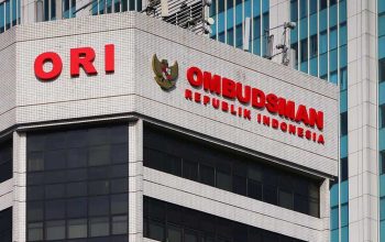 Arus Kesadaran Publik dan Ironi Pelayanan Negara