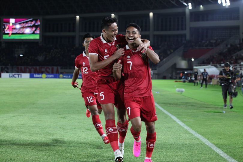 Pemain Timnas Indonesia merayakan gol ke gawang Chinese Taipei pada laga Kualifikasi Piala Asia U-23 2024. (Foto : Arief Bagus Prasetiyo)