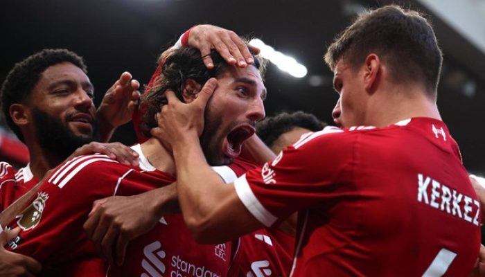 Liverpool Kudeta Puncak Klasemen Liga Inggris Usai Tundukkan Arsenal