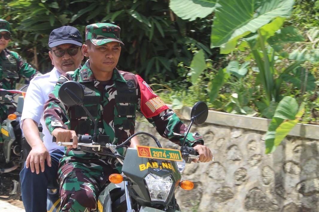 Kunjungan Tim Wasev Mabesad Jadi Motivasi Bagi Satgas TMMD di Gorontalo.(Foto : Dok. TNI)