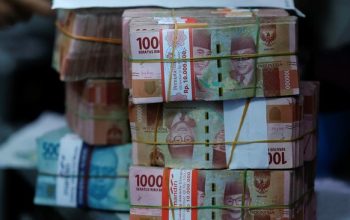 OJK: Utang Pinjol di RI Tembus Rp 87,61 Triliun