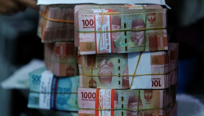 OJK: Utang Pinjol di RI Tembus Rp 87,61 Triliun