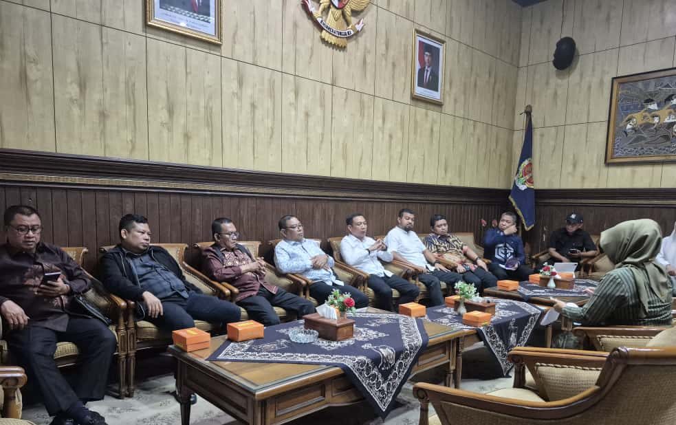 Kunjungan kerja dan studi komparasi Pansus Kepemudaan ke Daerah Istimewa Yogyakarta (DIY), Kamis, (20/11/2025). (Foto : Dok. Humas DPRD/Jhony ibrahim)