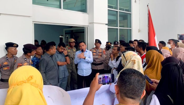 Ghalib Lahidjun Janji Kawal Nasib Guru Honorer Non-Kategori