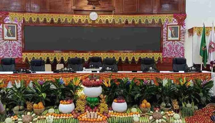 Paripurna HUT ke-25 Gorontalo Hadirkan Dekorasi Bertema Alam