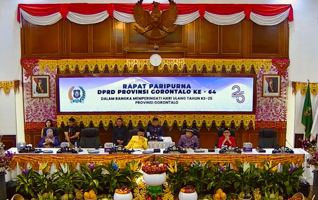 Suasana Rapat Paripurna Ke-64 Provinsi Gorontalo. (Foto : Penagar.id/Abdulharis Kune)