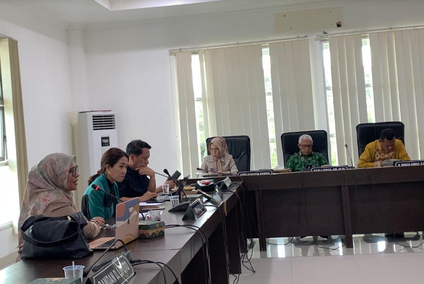 DPRD Gorontalo Kritik Minimnya Anggaran KIP dan KPID