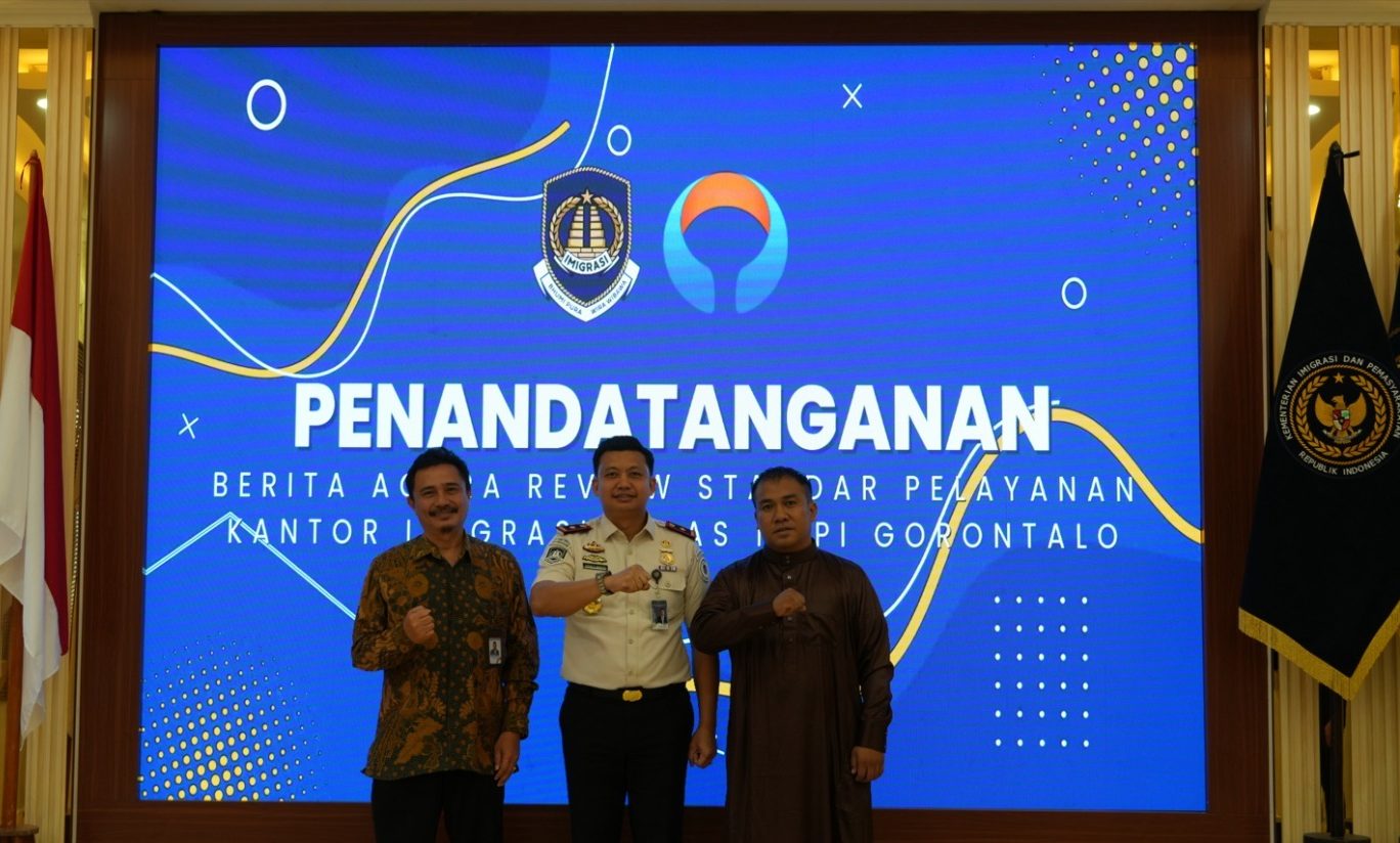 Kantor Imigrasi Kelas I TPI Gorontalo bersama Ombudsman RI Perwakilan Gorontalo menggelar Forum Diskusi Publik dalam rangka Review Standar Pelayanan, Selasa (3/3/2026). (Foto : Dok. Imigrasi Gorontalo)
