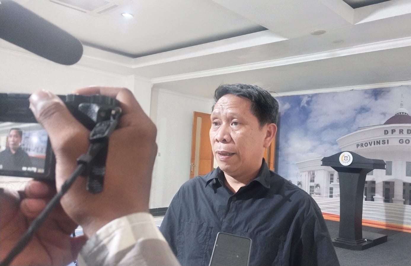 Anggota Komisi I DPRD Provinsi Gorontalo, Umar Karim.(Foto : Penagar.id/Sucipto Mokodompis)