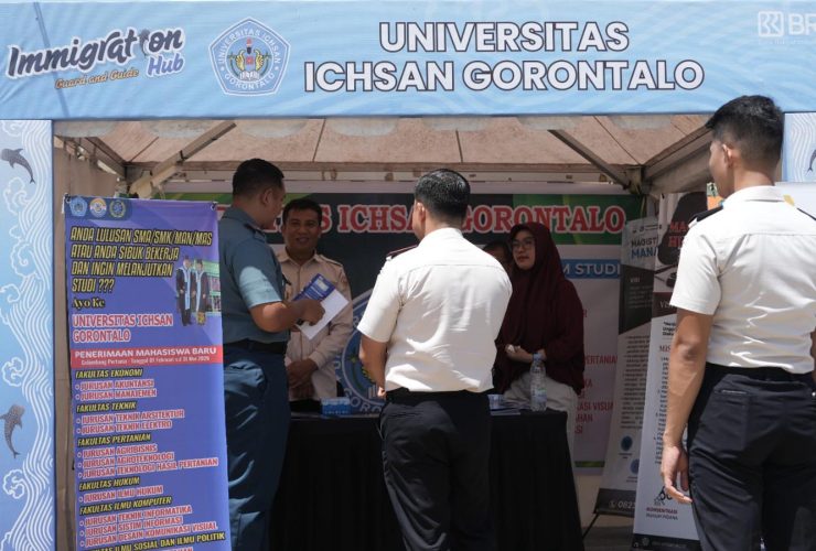 Imigrasi gorontalo saat melaksanakan program Inovasi Immigration Hub (ImiHub) di pesisir Kabila Bone, Rabu (08/04/2026).(Foto: Dok. Imigrasi Gorontalo)