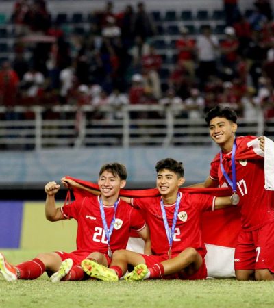 Pemain Timnas U19 Indonesia usai menjuarai Piala AFF U19 2024.(Foto : KOMPAS.COM/SUCI RAHAYU)