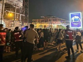 Polisi Perketat Pengamanan Pasca Kebakaran Mega Mall Manado. (Foto : Dok. Polri)